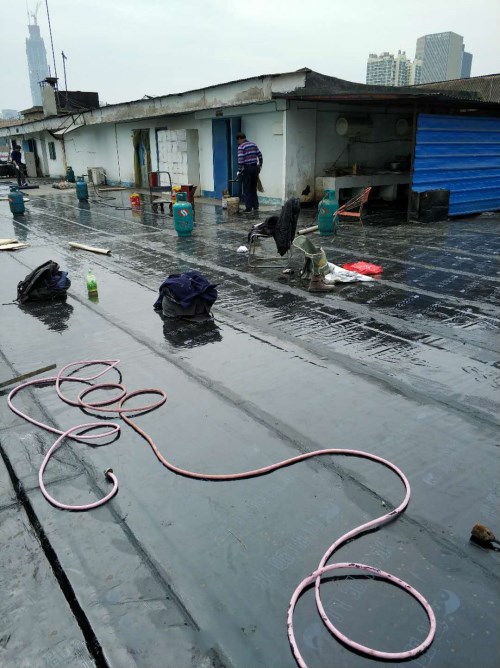 吳中蘇州防水補漏施工公司淺談地下室做防水的原因及堵漏注漿施工方法